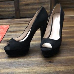 Nine West Black Open Toes